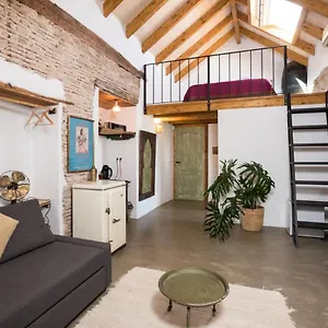 https://the-farm-lodge.1costadelsol.com